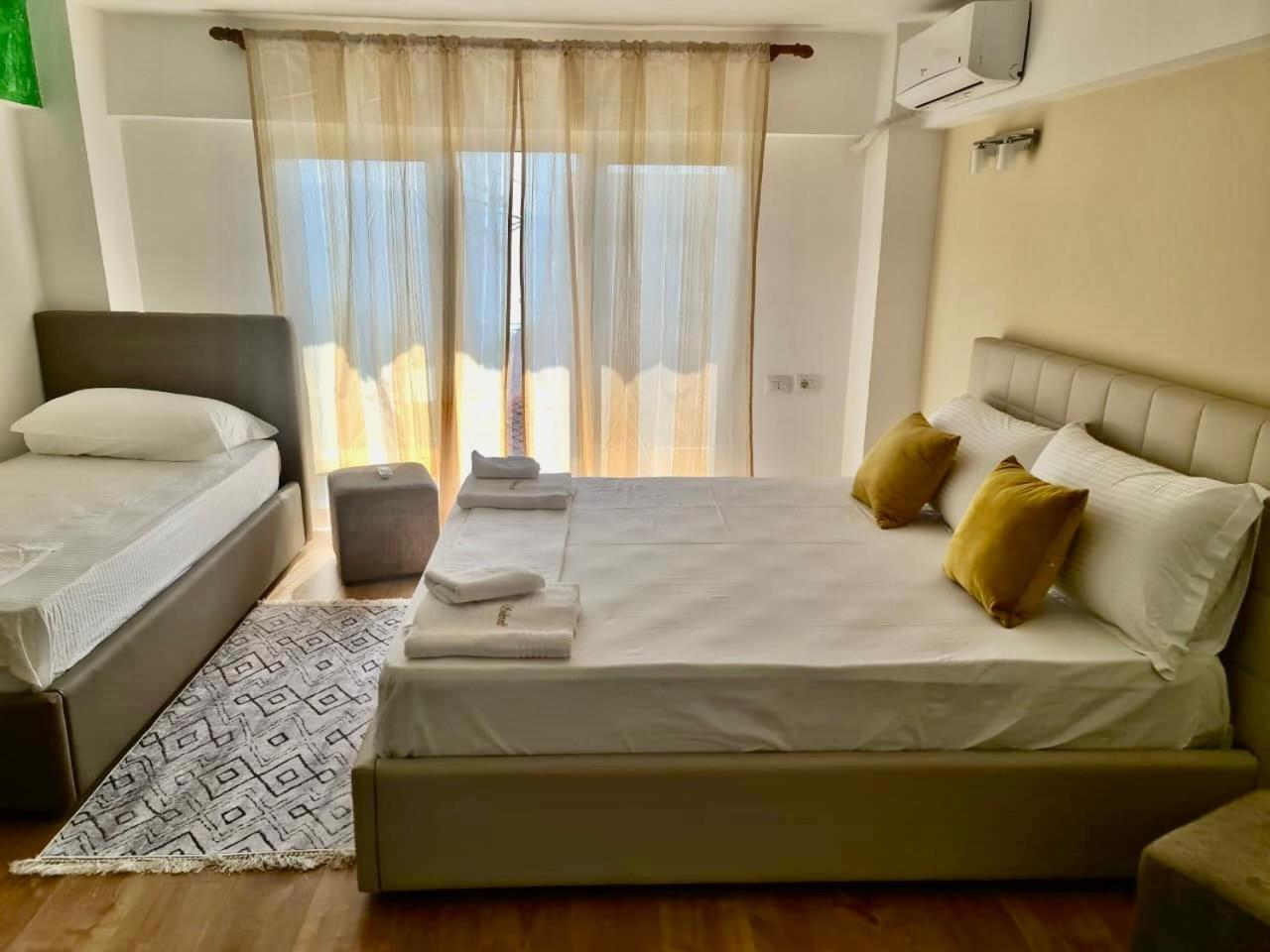 Shkreli Apartments Saranda Extérieur photo